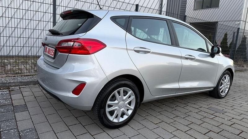Gebraucht Ford Fiesta 86 PS (63 kW) 2019 Silber Kleinwagen