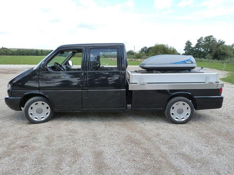 Schwarz Gebraucht 1995 VW T4 Van | 9.999 € - Bild 1/4