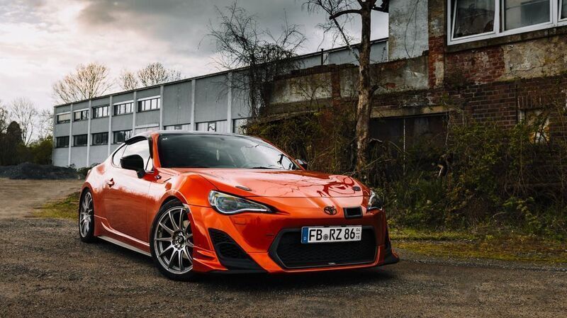 Orange Gebraucht 2012 Toyota GT86 GT Coupé | 23.000 € (Fairer Preis) - Bild 1/4