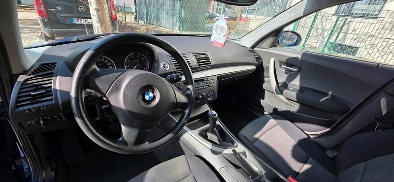 Gebraucht BMW 116 115 PS (84 kW) 2005 Blau Kleinwagen