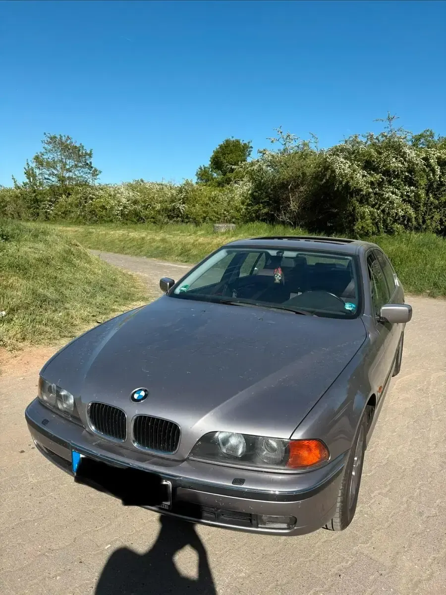 Używany BMW 520 150 KM (110 kW) 1997 Srebrny Sedan/Limuzyna