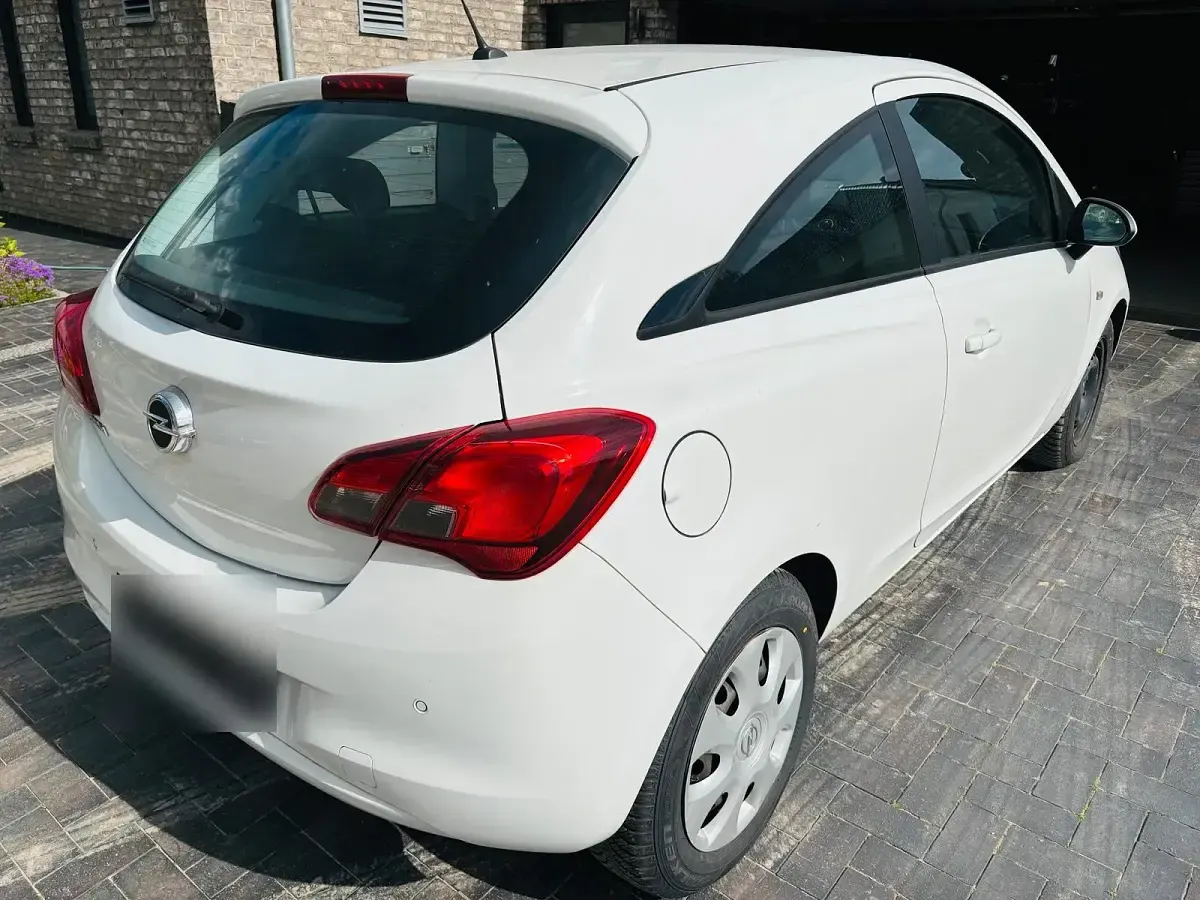 Gebraucht Opel Corsa Edition 70 PS (51 kW) 2017 Weiß Kleinwagen