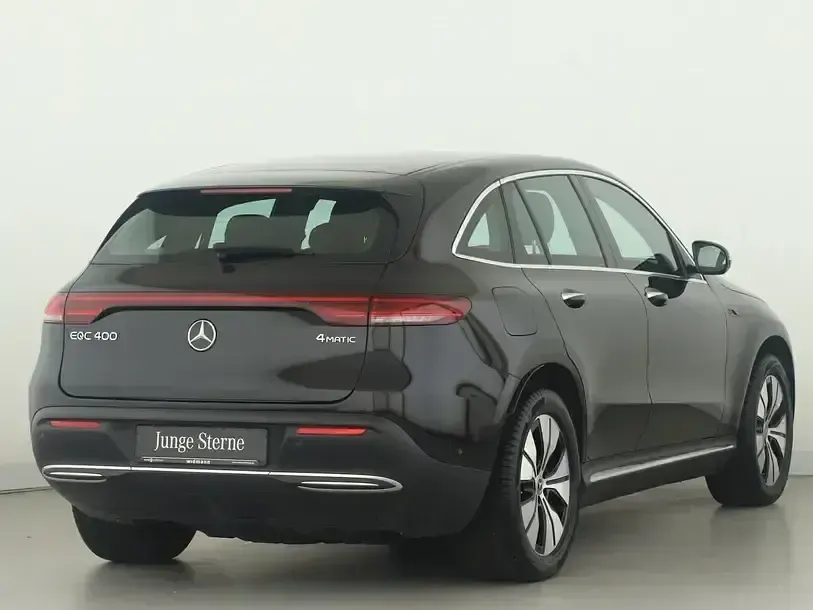 Gebraucht Mercedes EQC400 300 kW (408 PS) 2023 Schwarz uni SUV