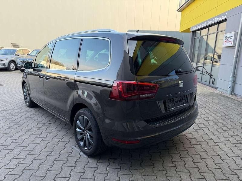 Gebraucht Seat Alhambra CONNECT 150 PS (110 kW) 2016 Braun Van / Kleinbus