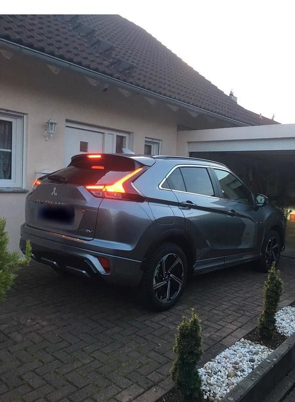 Second-hand Mitsubishi Eclipse Cross 188 CP (138 kW) 2022 Gri SUV