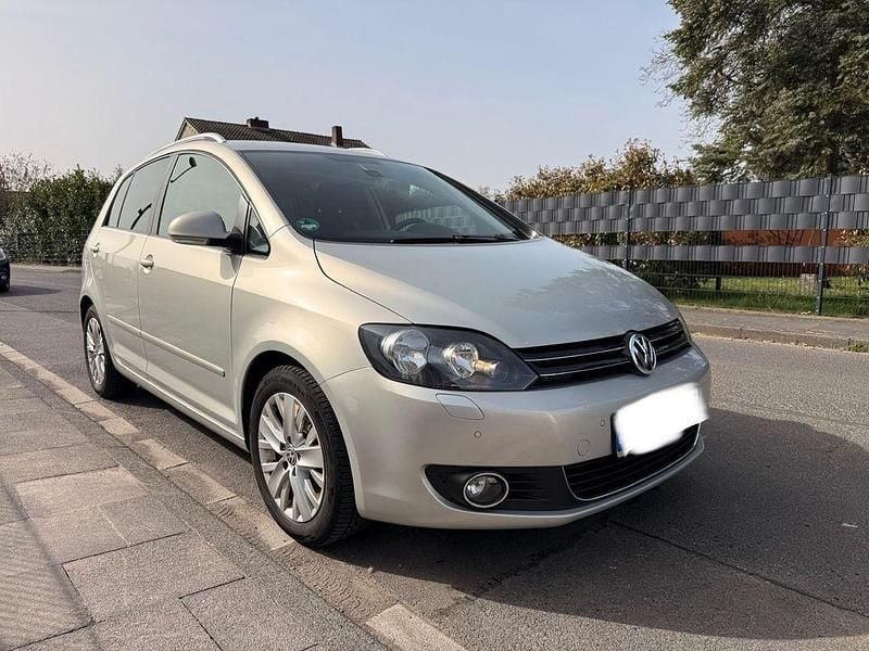Gebraucht VW Golf Plus Cross Life 122 PS (89 kW) 2013 Beige Van / Kleinbus