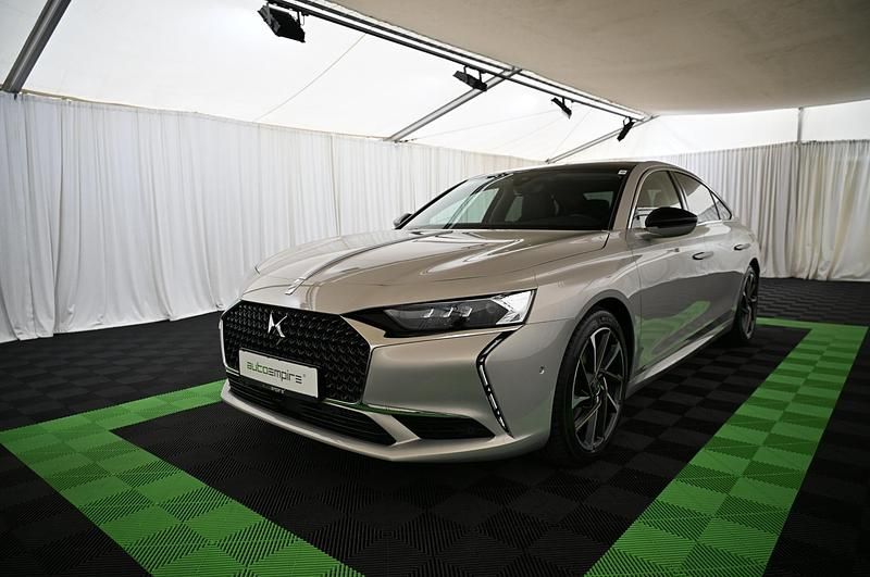 Gebraucht DS Automobiles DS9 Opera 249 PS (183 kW) 2023 Grau Limousine