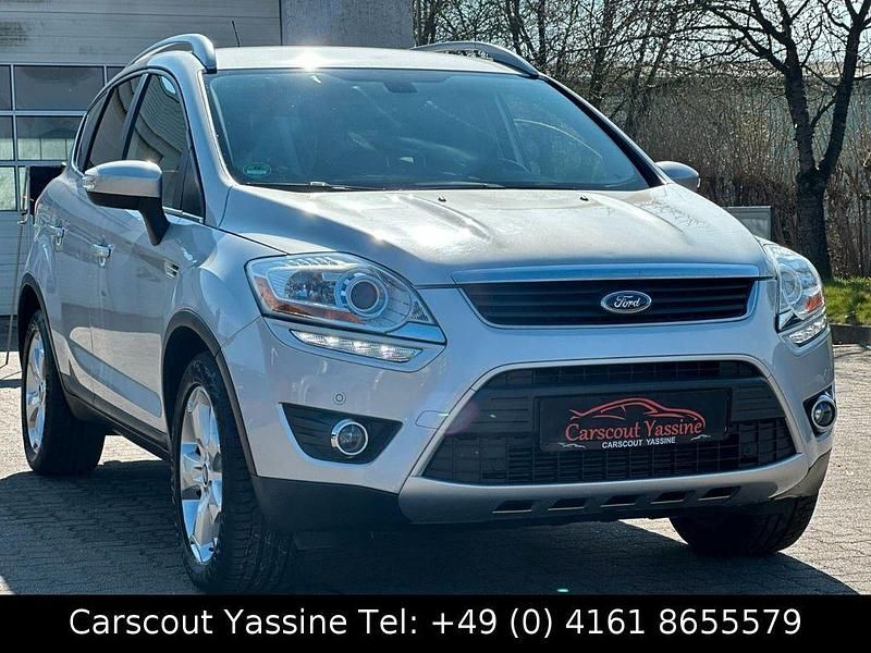 Gebraucht Ford Kuga Titanium 163 PS (119 kW) 2011 Silber SUV