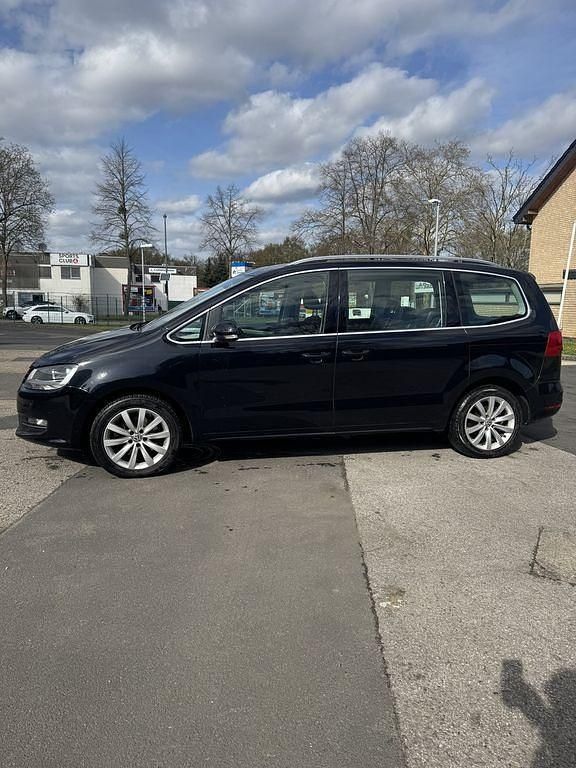Gebraucht VW Sharan Highline 150 PS (110 kW) 2012 Schwarz Van / Kleinbus