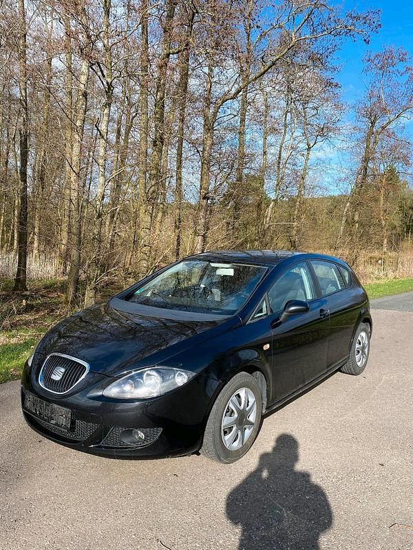 Gebraucht Seat Leon 86 PS (63 kW) 2008 Schwarz Kleinwagen