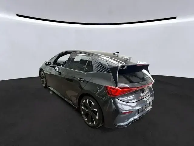 Gebraucht Cupra Born 150 kW (204 PS) 2022 Quasargrau Kleinwagen