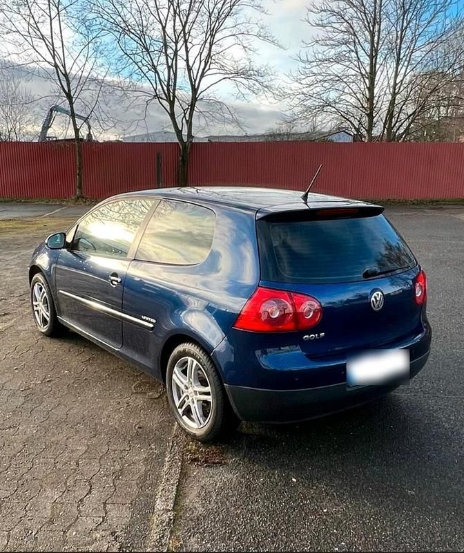 Gebraucht VW Golf VI United 80 PS (58 kW) 2008 Blau Kleinwagen