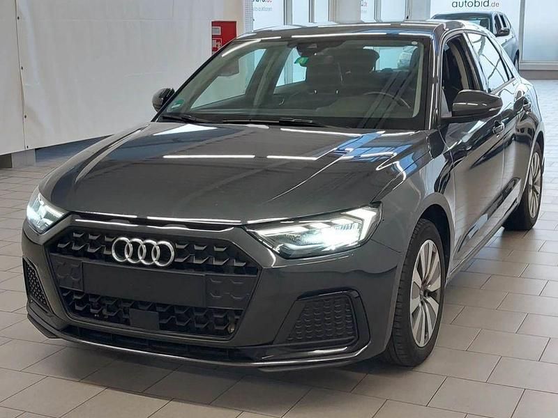 Gebraucht Audi A1 Sport 110 PS (80 kW) 2022 Manhattangrau SUV