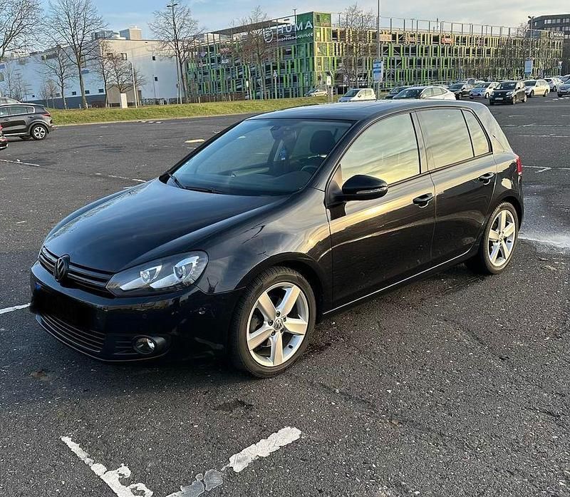 Gebraucht VW Golf VII 140 PS (102 kW) 2012 Schwarz Limousine