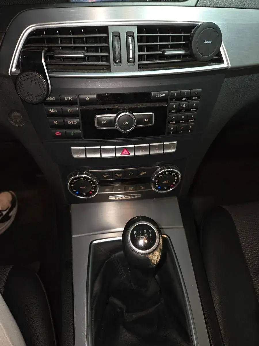 Gebraucht Mercedes 220 170 PS (125 kW) 2011 Grau Limousine