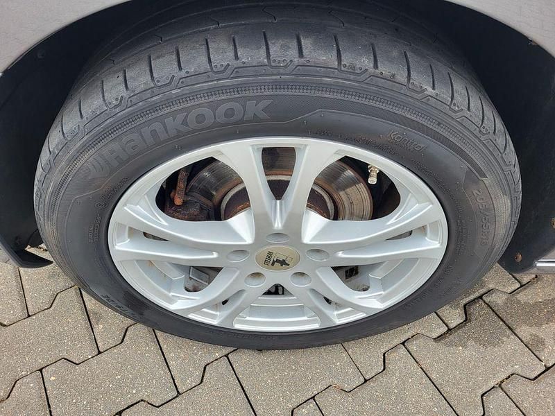 Gebraucht VW Golf Style 86 PS (63 kW) 2012 Grau Limousine