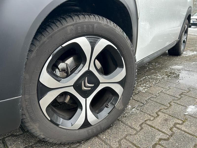 Gebraucht Citroën C3 Shine 110 PS (80 kW) 2018 Weiß Kleinwagen