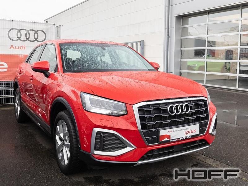 Gebraucht Audi Q2 Advanced Plus 150 PS (110 kW) 2023 Tangorot metallic SUV