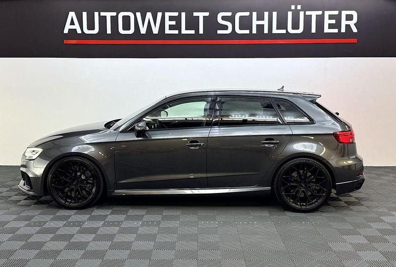 Gebraucht Audi RS3 Ambiente 400 PS (294 kW) 2018 Grau Limousine