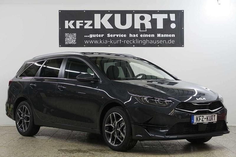 Grau Gebraucht 2025 Kia Ceed Sportswagon 4 Kombi | 27.950 € (Guter Preis) - Bild 1/4
