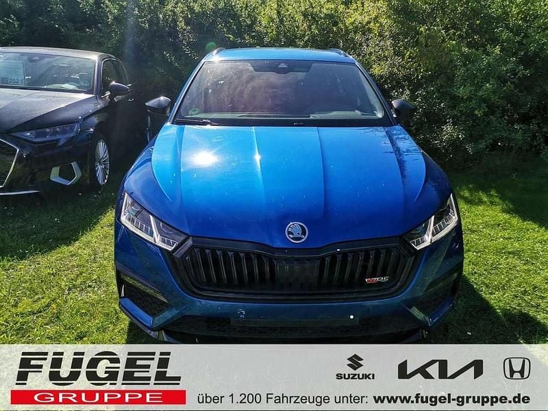 Raceblau metallic Gebraucht 2021 Skoda Octavia RS Kombi | 29.499 € (Fairer Preis) - Bild 1/4