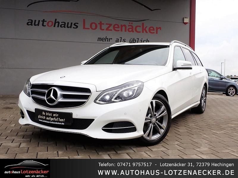 Weiß Gebraucht 2016 Mercedes E200 Kombi | 18.890 € (Guter Preis) - Bild 1/4