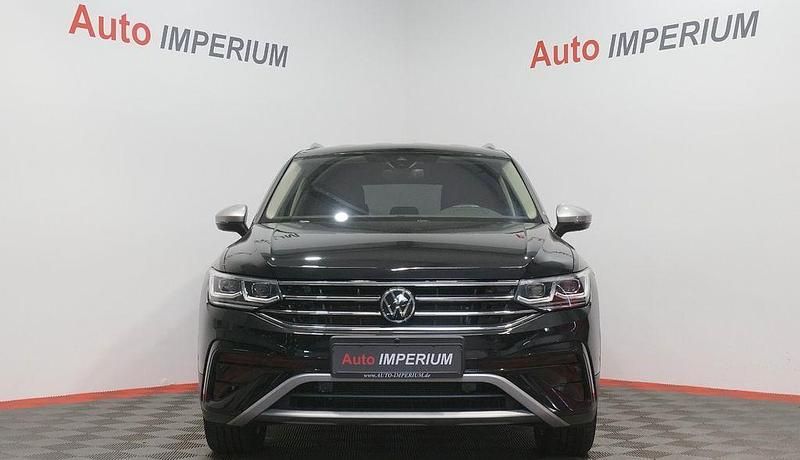 Gebraucht VW Tiguan Allspace Elegance 150 PS (110 kW) 2022 Schwarz SUV