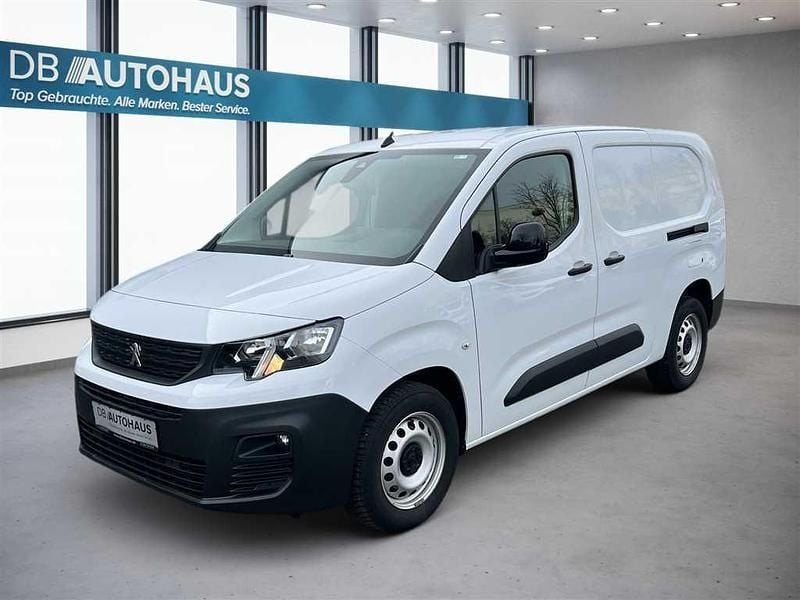 Gebraucht Peugeot Partner Premium 102 PS (75 kW) 2023 Van / Kleinbus