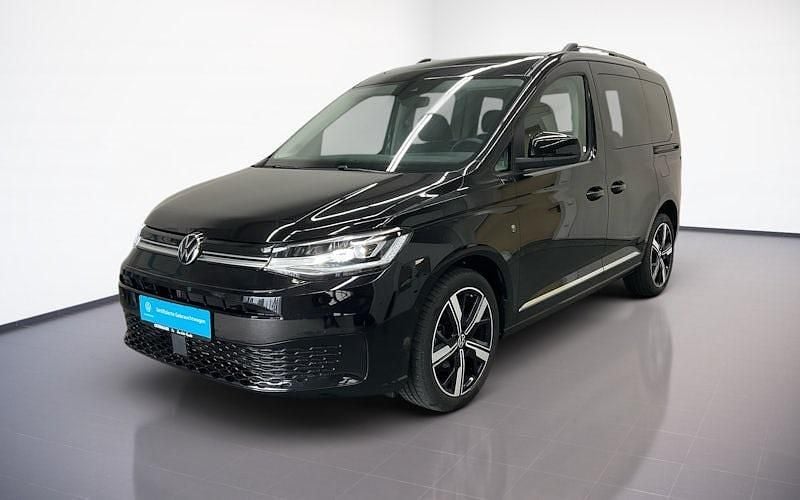 Gebraucht VW Caddy Style 122 PS (89 kW) 2023 Deep black perleffekt Van / Kleinbus