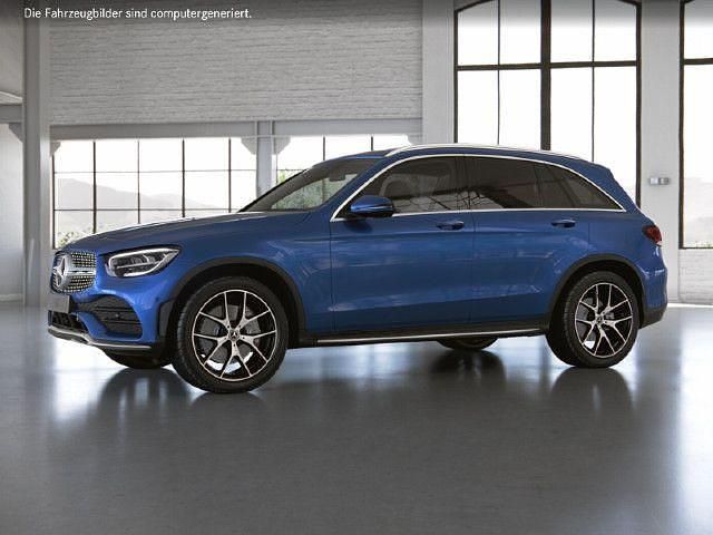 Spektralblau Gebraucht 2022 Mercedes GLC300 AMG SUV | 46.890 € (Fairer Preis) - Bild 1/4