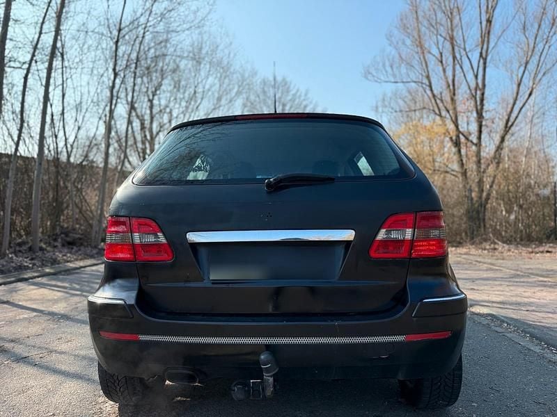 Gebraucht Mercedes B170 115 PS (84 kW) 2006 Schwarz Van / Kleinbus