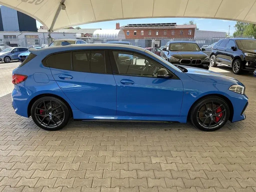Gebraucht BMW M135 Performance 306 PS (225 kW) 2022 Blau Kleinwagen