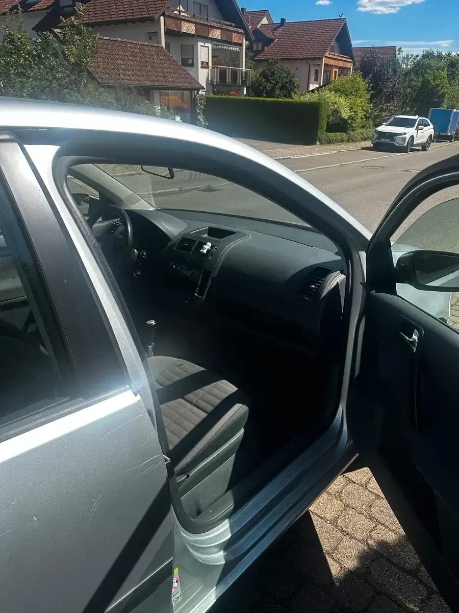Gebraucht VW Polo 80 PS (58 kW) 2007 Silber Kleinwagen