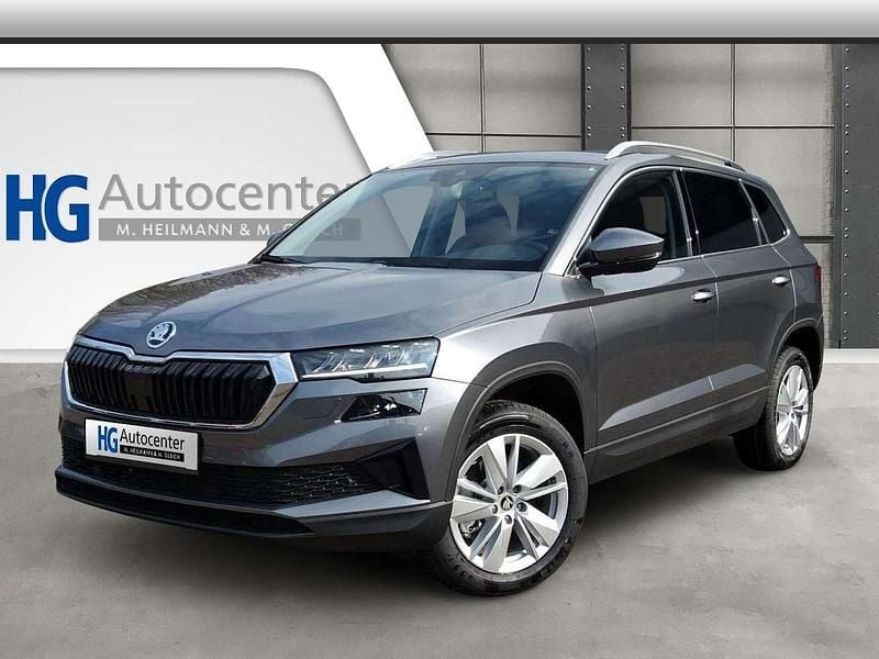 Graphitgrau Neu 2026 Skoda Karoq SUV | 33.990 € (Guter Preis) - Bild 1/4