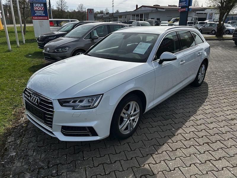 Gebraucht Audi A4 Design 190 PS (139 kW) 2020 Weiß Kombi