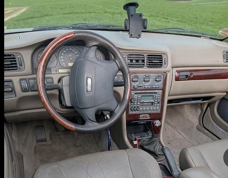Occasion Volvo C70 193 ch (141 kW) 1999 Argent Cabriolet