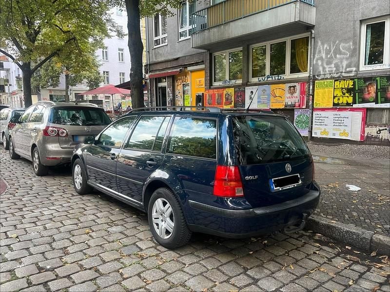 Gebraucht VW Golf IV 75 PS (55 kW) 2003 Blau Kombi