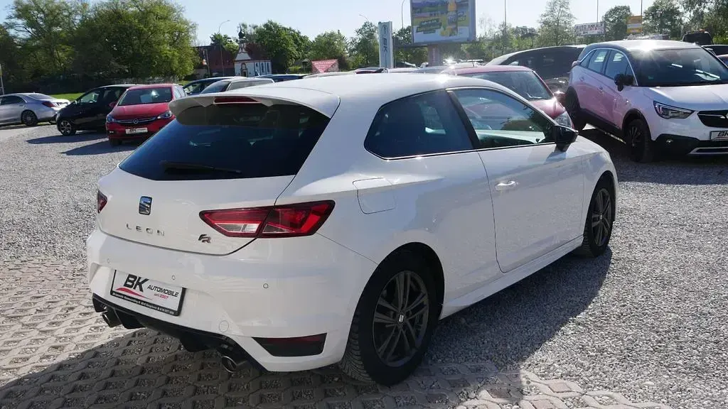 Gebraucht Seat Leon FR 140 PS (102 kW) 2014 "candy" weiss Coupé