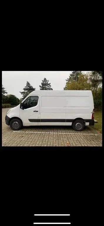 Gebraucht Renault Master 131 PS (96 kW) 2019 Weiß Limousine