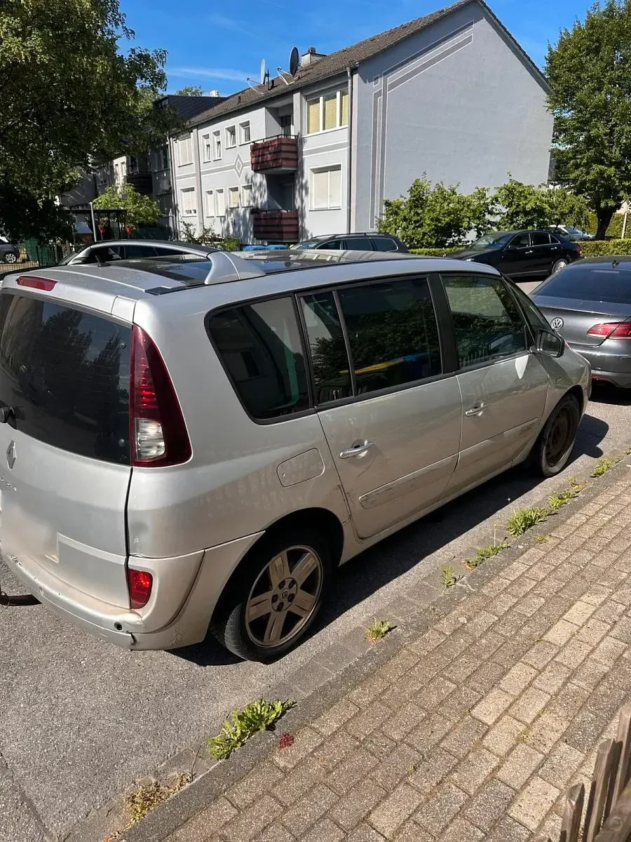 Gebraucht Renault Espace 150 PS (110 kW) 2011 Grau Van / Kleinbus