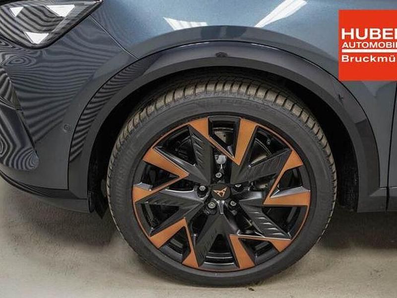 Neu Cupra Formentor 2025 Grau SUV