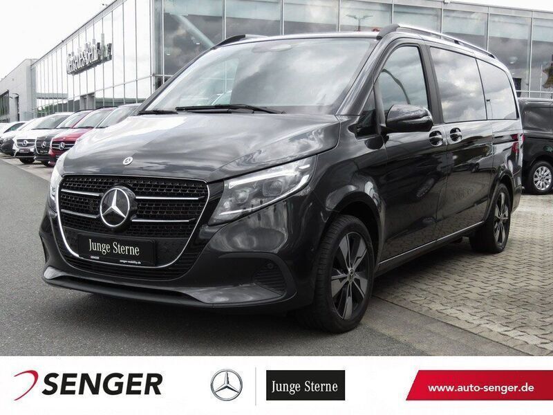 Grau Gebraucht 2024 Mercedes V300 Style Van / Kleinbus | 76.950 € - Bild 1/2