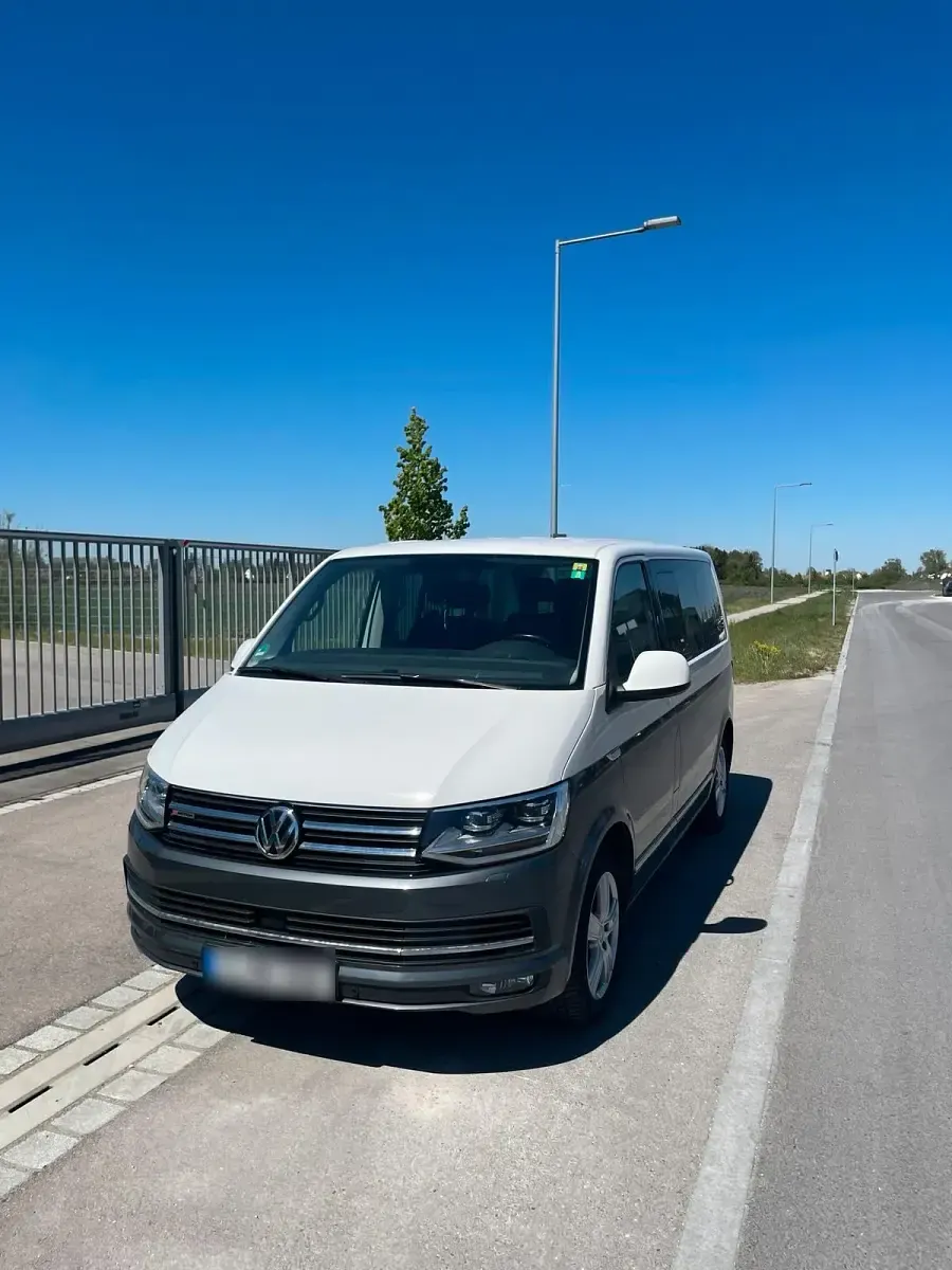 Gebraucht VW T6 199 PS (146 kW) 2019 Grau Van