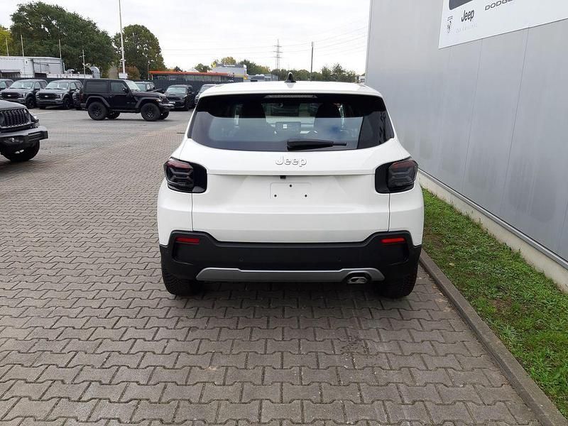 Neu Jeep Avenger 110 PS (80 kW) 2025 Weiß SUV