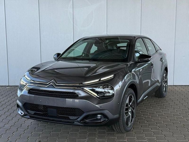 Gris platinum (metallic) Gebraucht 2024 Citroën C4 Limousine | 21.200 € (Fairer Preis) - Bild 1/4