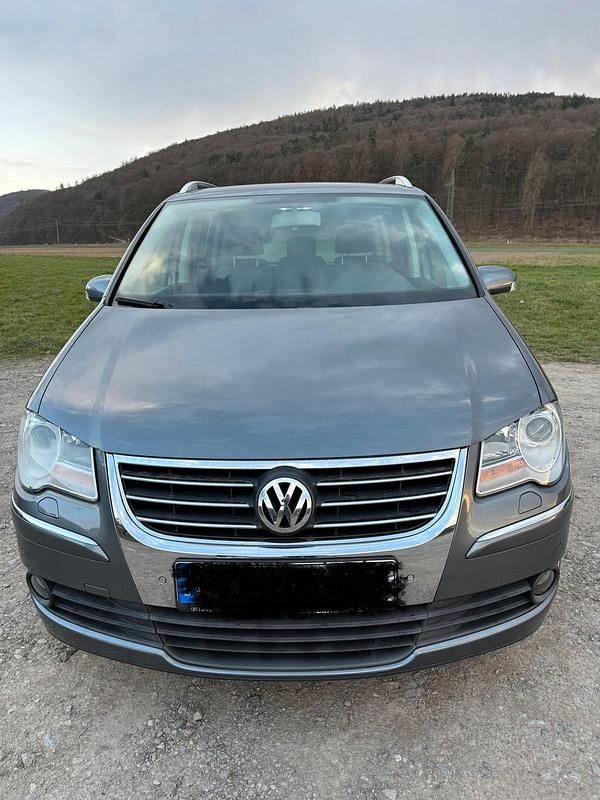 Gebraucht VW Touran 140 PS (102 kW) 2007 Grau Van / Kleinbus