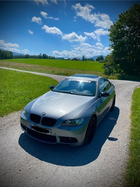 Grau Gebraucht 2007 BMW 335 M Sport Coupé | 12.000 € (Superpreis) - Bild 1/4