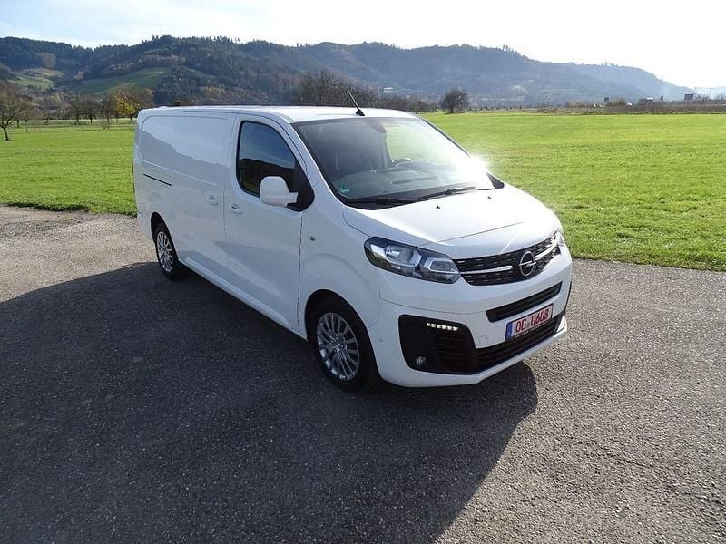 Gebraucht Opel Vivaro Edition 177 PS (130 kW) 2021 Weiß Van / Kleinbus