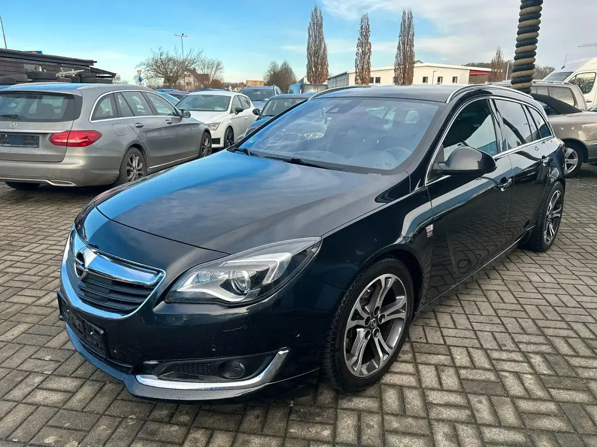 Gebraucht Opel Insignia Business Innovation 170 PS (125 kW) 2016 Kombi