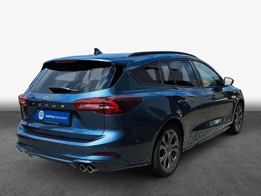 Gebraucht Ford Focus ST-Line X 155 PS (114 kW) 2024 Blau Limousine